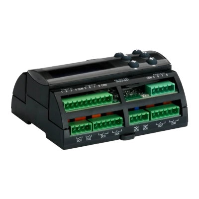 Csoportaggregát vezérlő Danfoss AK-PC 551 // 080G0281
